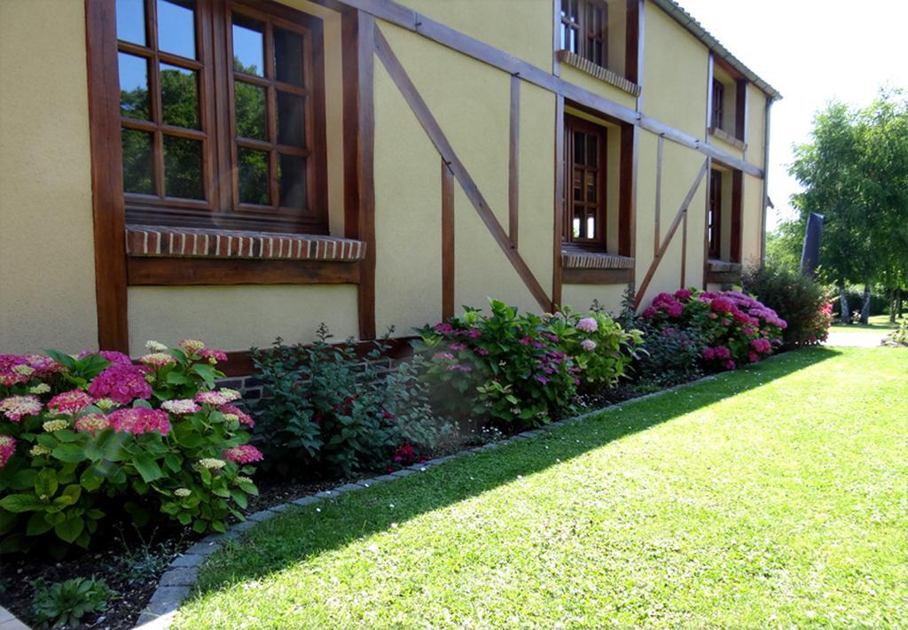 Le Chemin D'Ulphe Bed and Breakfast Boves Εξωτερικό φωτογραφία